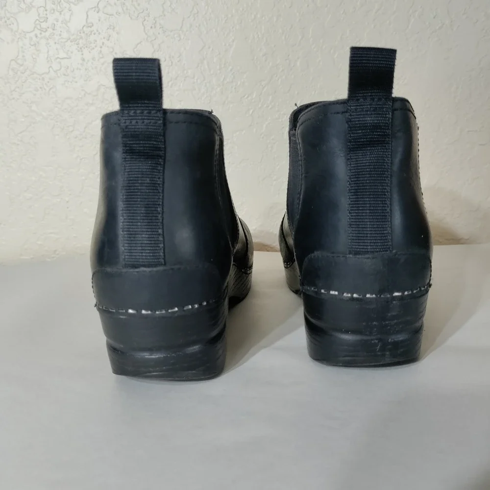 Dansko Womens Black Leather Chelsea Ankle Boots Block Heel Size 40